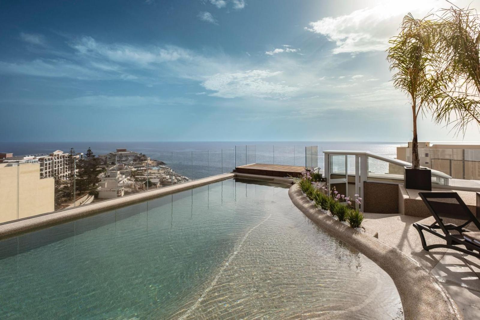 Fitch Hotel Saint Julian's Ngoại thất bức ảnh